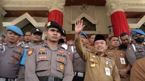 Gubernur Al Haris Sesalkan Demo Anarkis, Minta Aparat Segera Cari Dalangnya